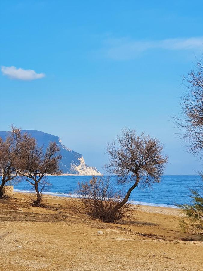 La Finestra Sul Conero Apartments Нумана Екстер'єр фото